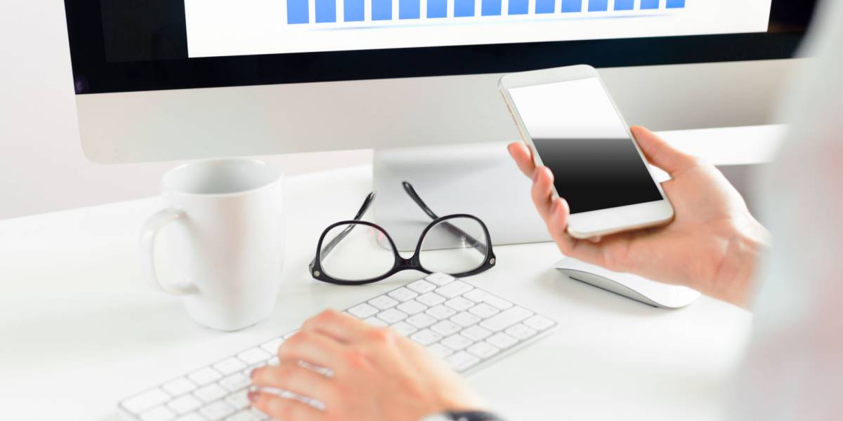 Pay-per-click advertising campaign management