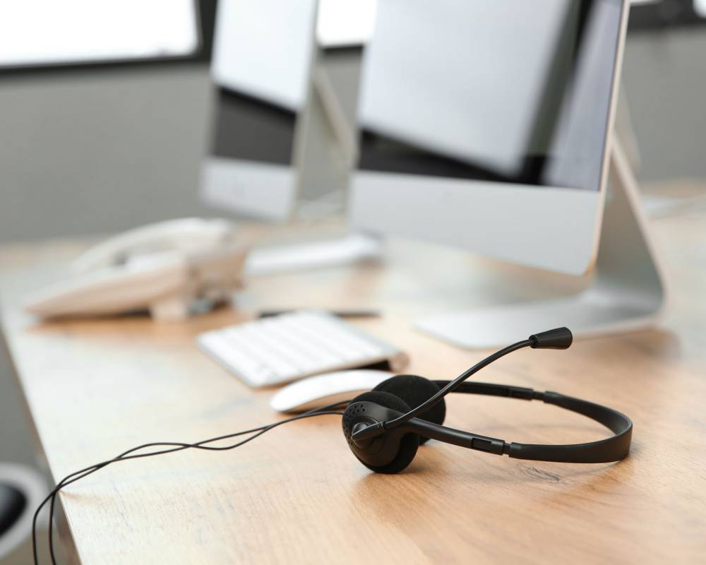 Sharp Innovations client support — professional help desk